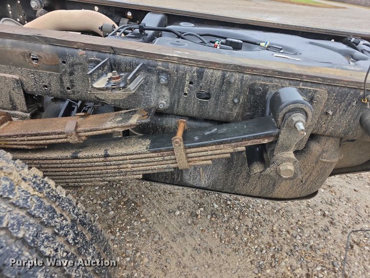 image for item FI0664 2018 RAM 3500HD pickup truck cab and chassis