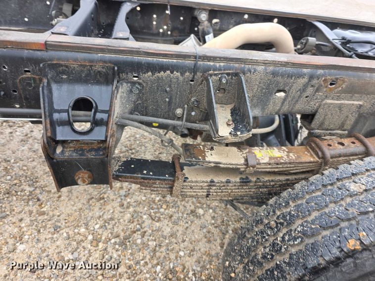 image for item FI0664 2018 RAM 3500HD pickup truck cab and chassis