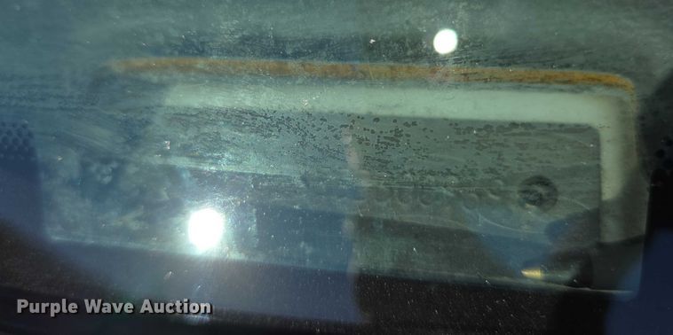 image for item FI0676 2008 El Dorado 200 Aerotech shuttle bus