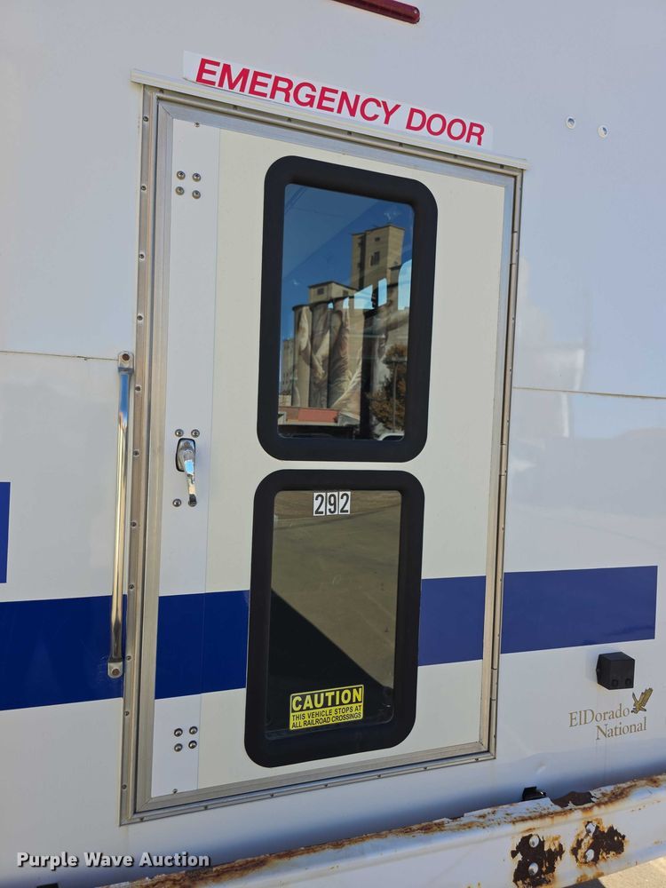 image for item FI0680 2014 Ford E450 Super Duty shuttle bus