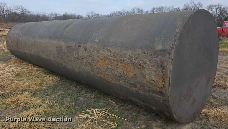 image for item FI0682 Fuel tank