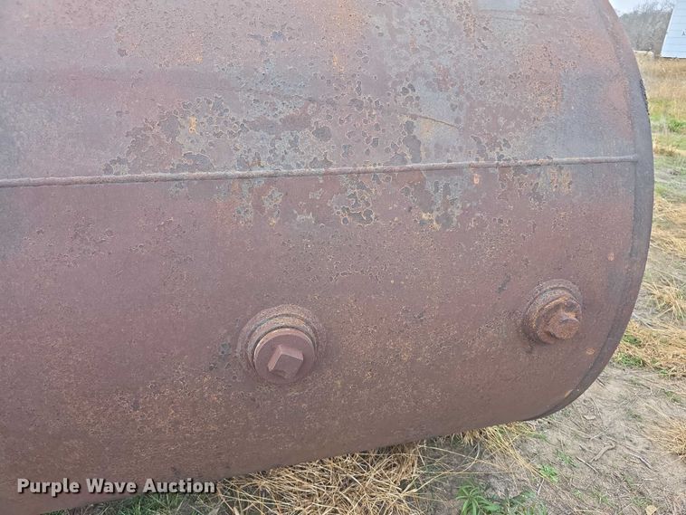 image for item FI0682 Fuel tank