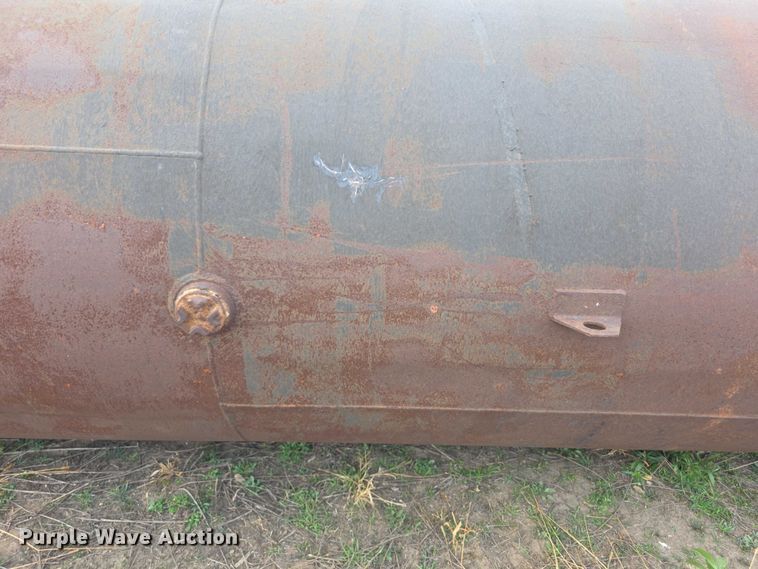 image for item FI0682 Fuel tank
