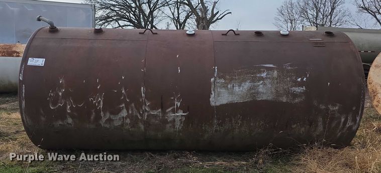 image for item FI0683 American Steel Works diesel fuel tank