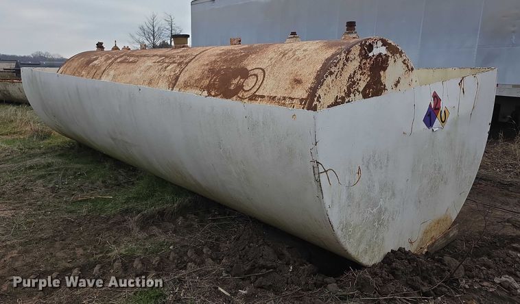 image for item FI0686 Fuel tank