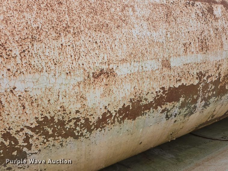 image for item FI0686 Fuel tank