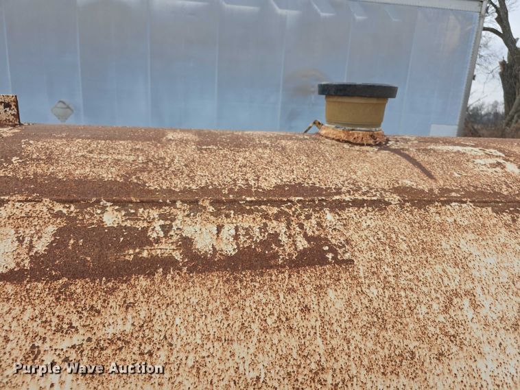 image for item FI0686 Fuel tank