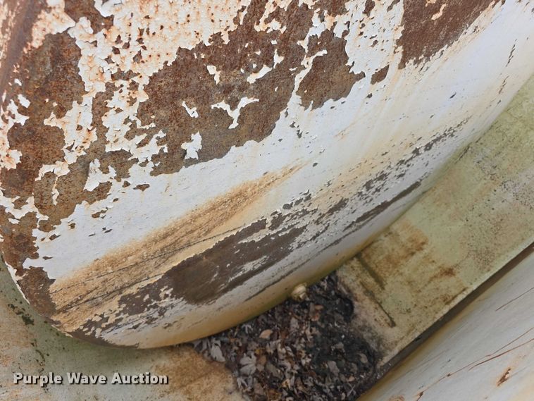 image for item FI0686 Fuel tank