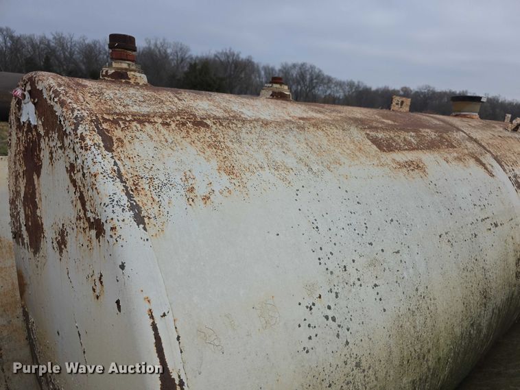 image for item FI0686 Fuel tank