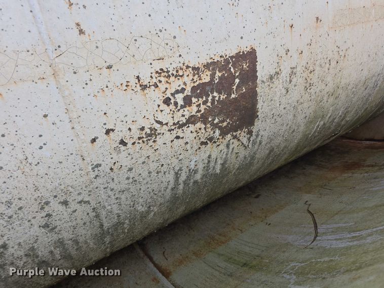 image for item FI0686 Fuel tank