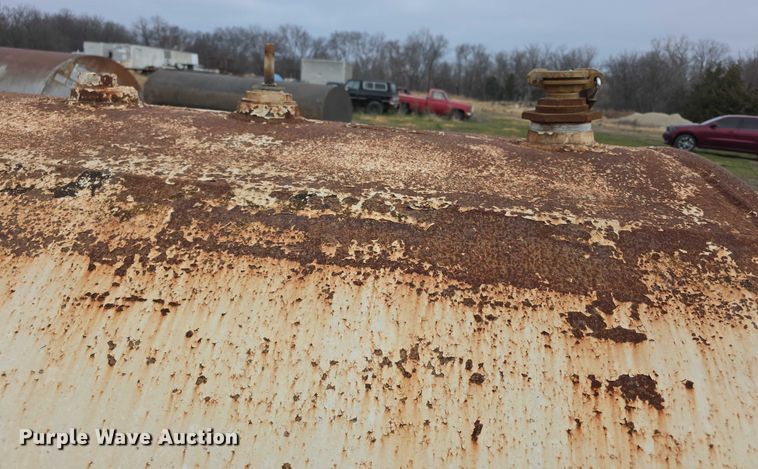 image for item FI0686 Fuel tank