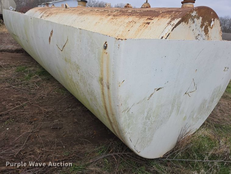 image for item FI0686 Fuel tank