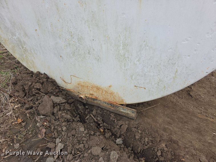 image for item FI0686 Fuel tank