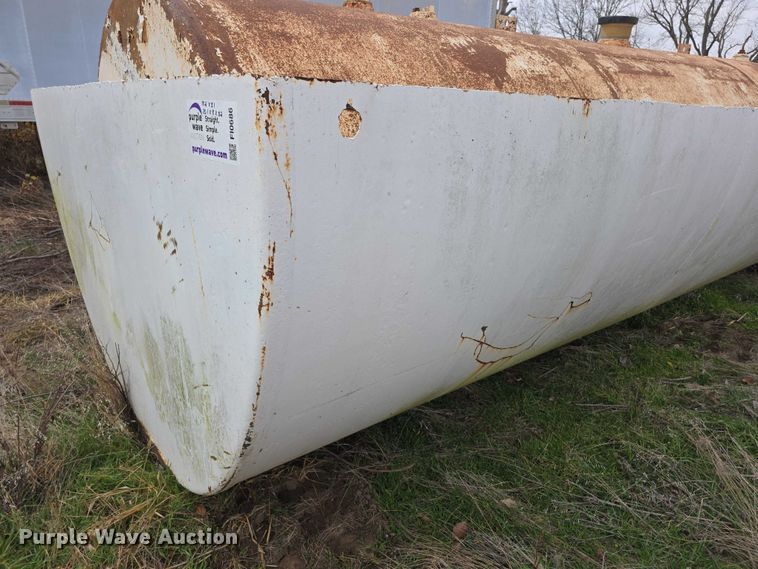 image for item FI0686 Fuel tank