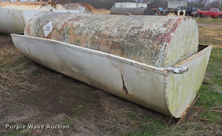 image for item FI0687 Diesel fuel tank