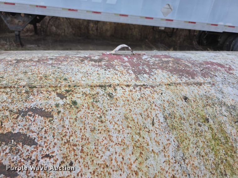 image for item FI0687 Diesel fuel tank