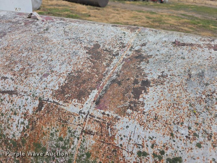 image for item FI0687 Diesel fuel tank