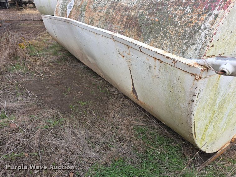 image for item FI0687 Diesel fuel tank