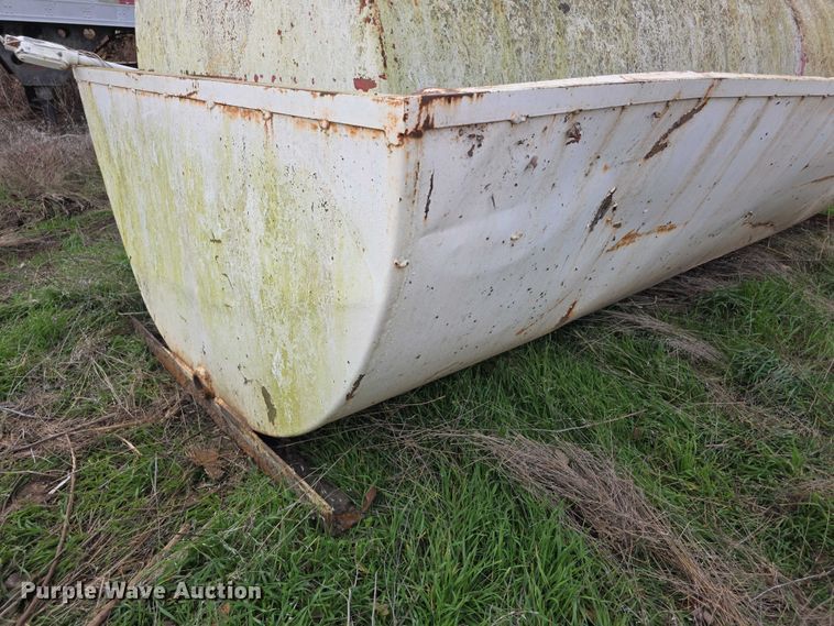 image for item FI0687 Diesel fuel tank