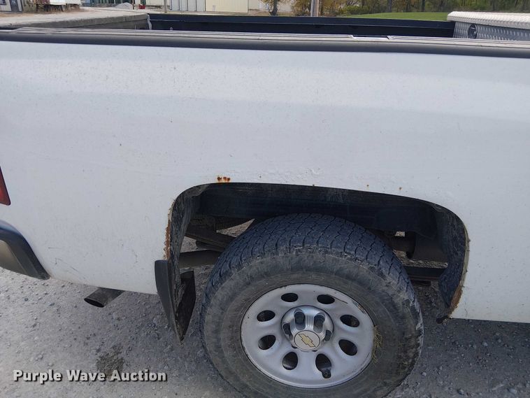 image for item FK0529 2011 Chevrolet Silverado 1500 pickup truck