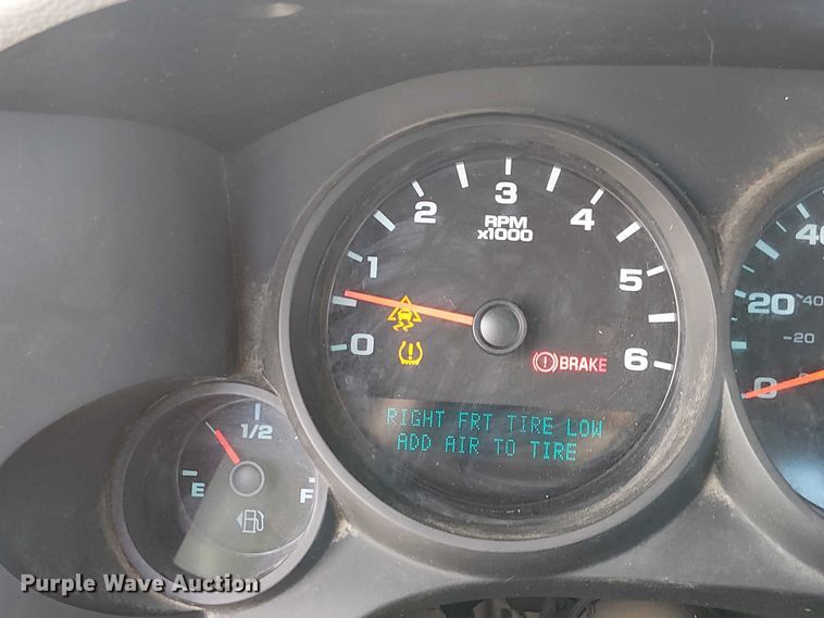 image for item FK0529 2011 Chevrolet Silverado 1500 pickup truck