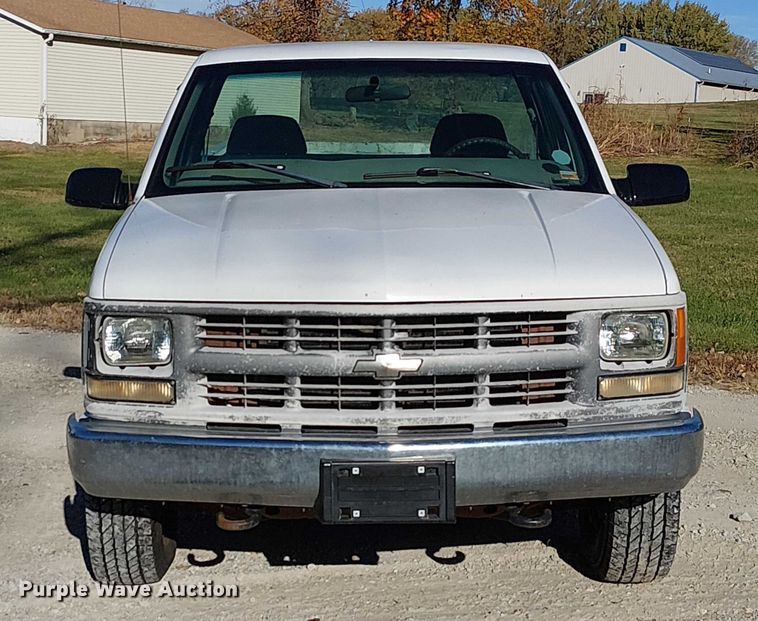 image for item FK0537 1998 Chevrolet K1500 pickup truck