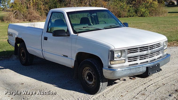 image for item FK0537 1998 Chevrolet K1500 pickup truck