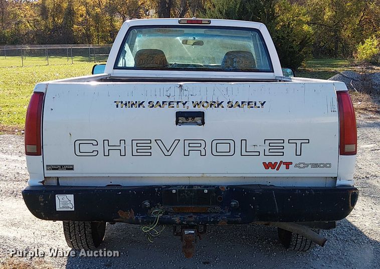 image for item FK0537 1998 Chevrolet K1500 pickup truck