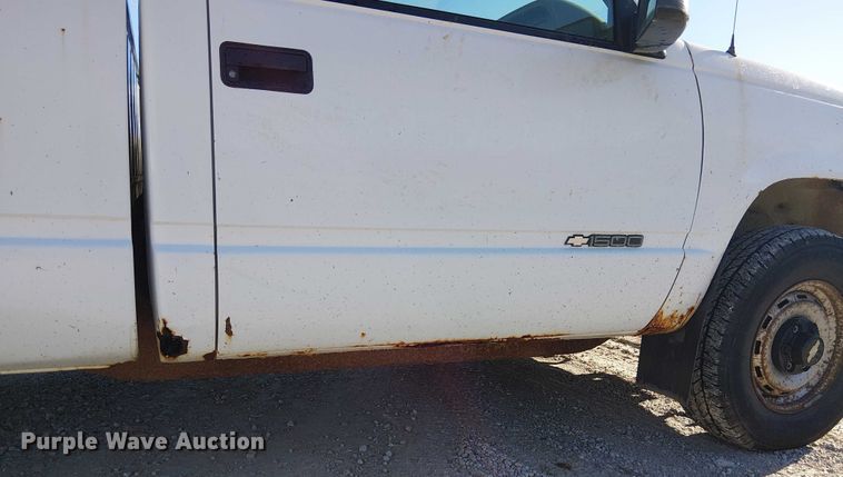 image for item FK0537 1998 Chevrolet K1500 pickup truck