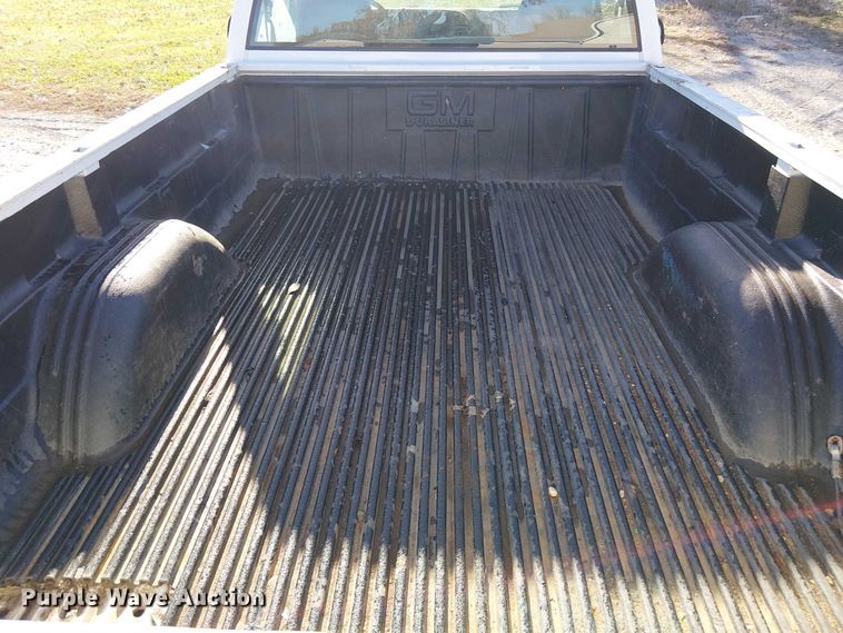 image for item FK0537 1998 Chevrolet K1500 pickup truck