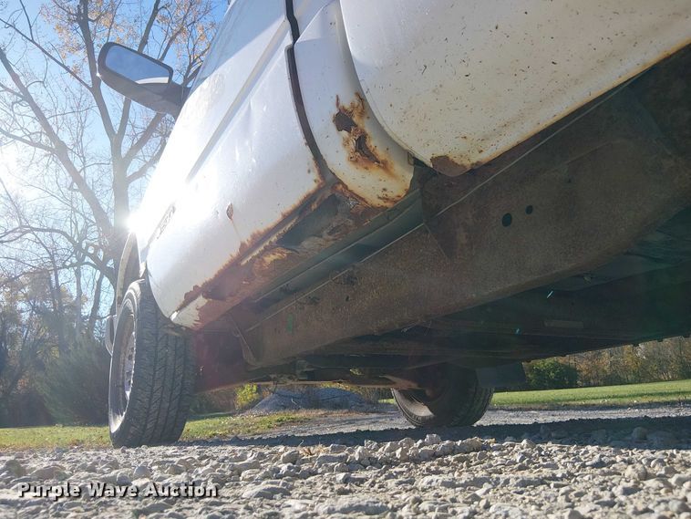 image for item FK0537 1998 Chevrolet K1500 pickup truck