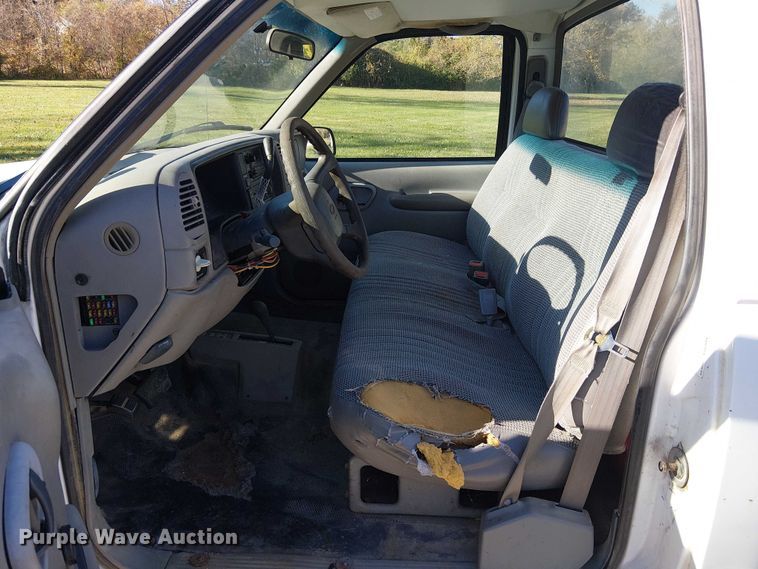 image for item FK0537 1998 Chevrolet K1500 pickup truck