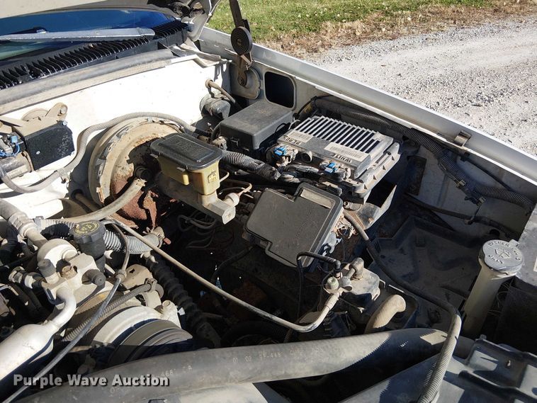 image for item FK0537 1998 Chevrolet K1500 pickup truck