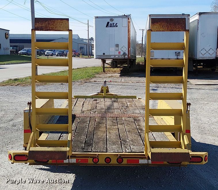 image for item FK0550 2013 Towmaster TC-12D  equipment trailer