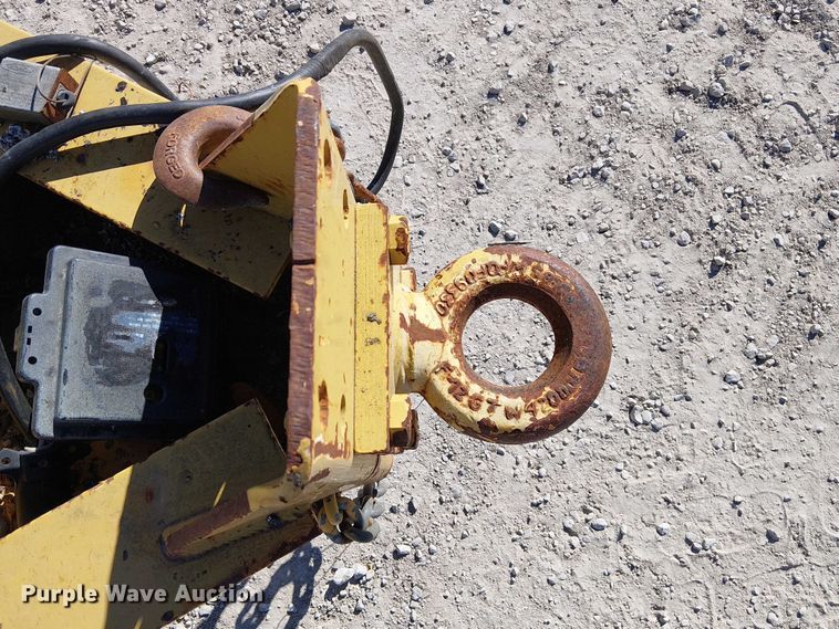 image for item FK0550 2013 Towmaster TC-12D  equipment trailer