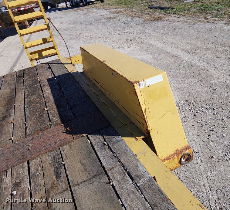 image for item FK0550 2013 Towmaster TC-12D  equipment trailer