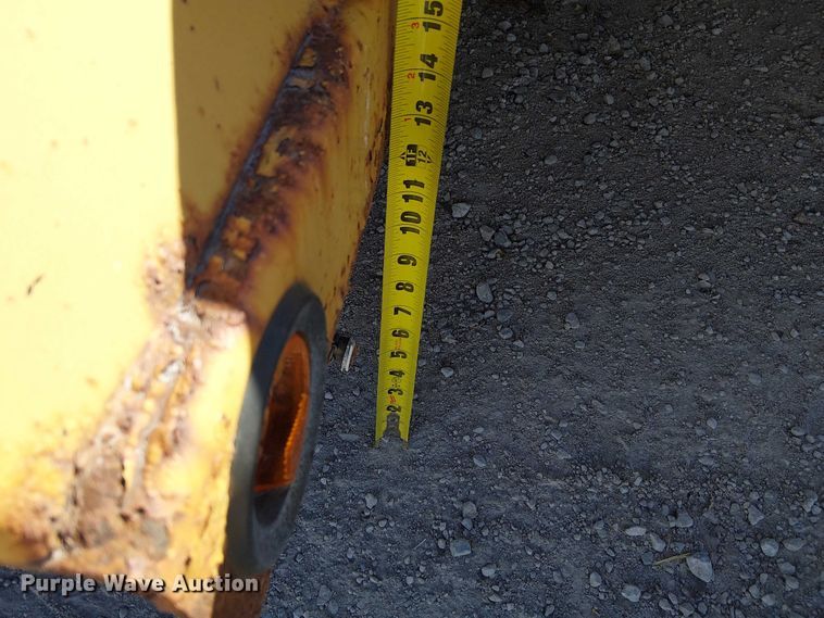 image for item FK0550 2013 Towmaster TC-12D  equipment trailer