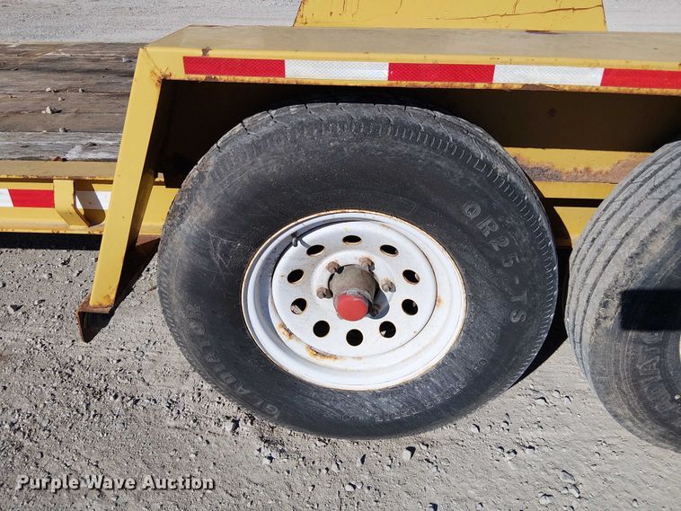 image for item FK0550 2013 Towmaster TC-12D  equipment trailer