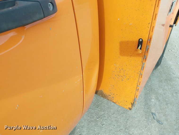 image for item FK0553 2013 Chevrolet Silverado 3500HD utility bed pickup truck