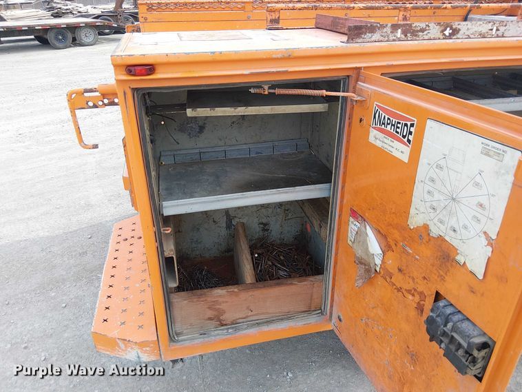 image for item FK0553 2013 Chevrolet Silverado 3500HD utility bed pickup truck