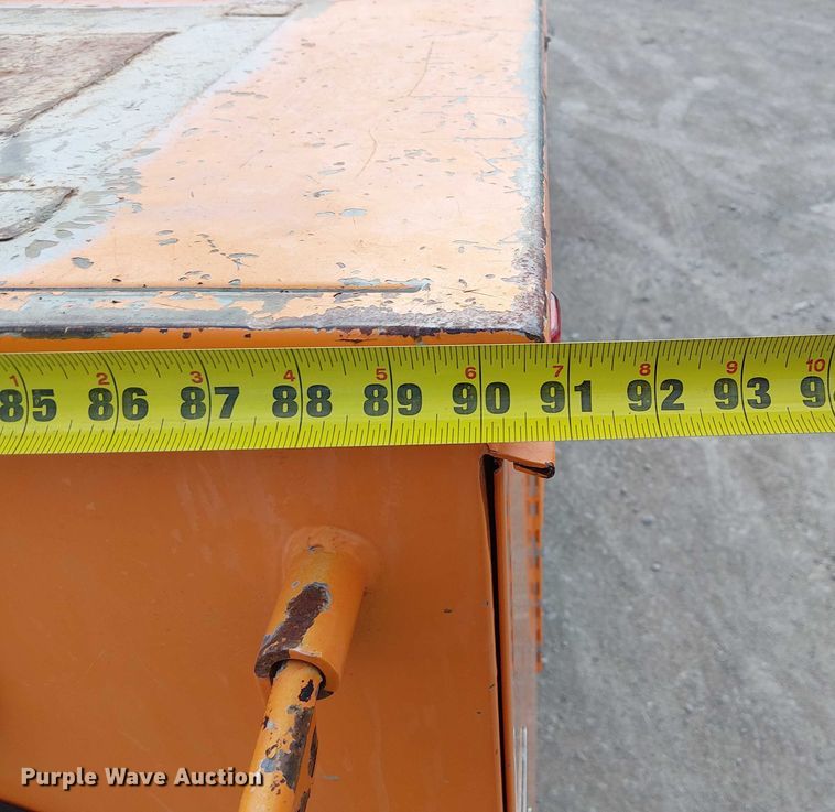 image for item FK0553 2013 Chevrolet Silverado 3500HD utility bed pickup truck