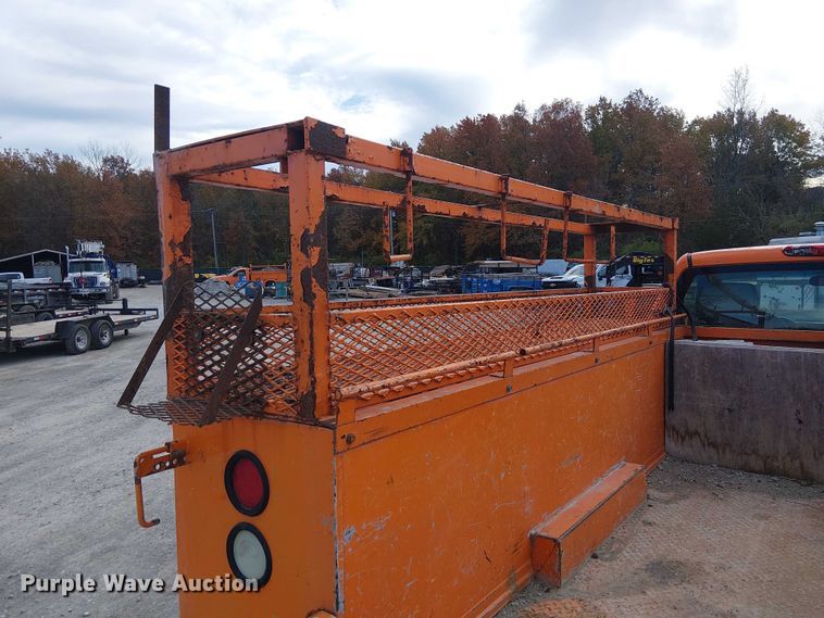 image for item FK0553 2013 Chevrolet Silverado 3500HD utility bed pickup truck