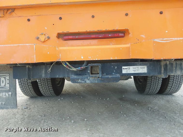 image for item FK0553 2013 Chevrolet Silverado 3500HD utility bed pickup truck