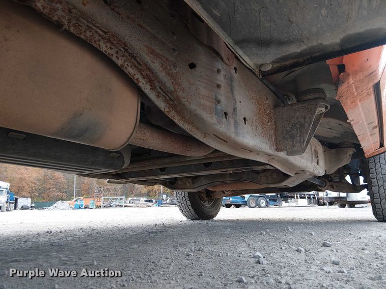 image for item FK0553 2013 Chevrolet Silverado 3500HD utility bed pickup truck