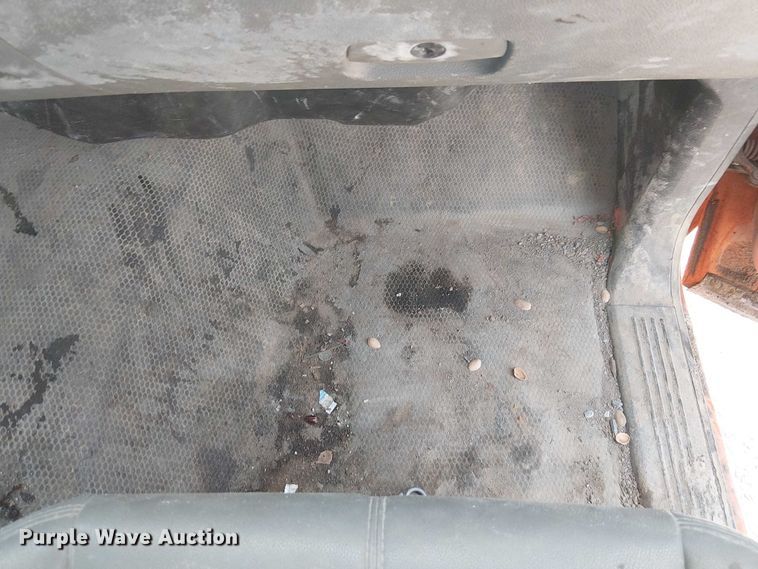 image for item FK0553 2013 Chevrolet Silverado 3500HD utility bed pickup truck