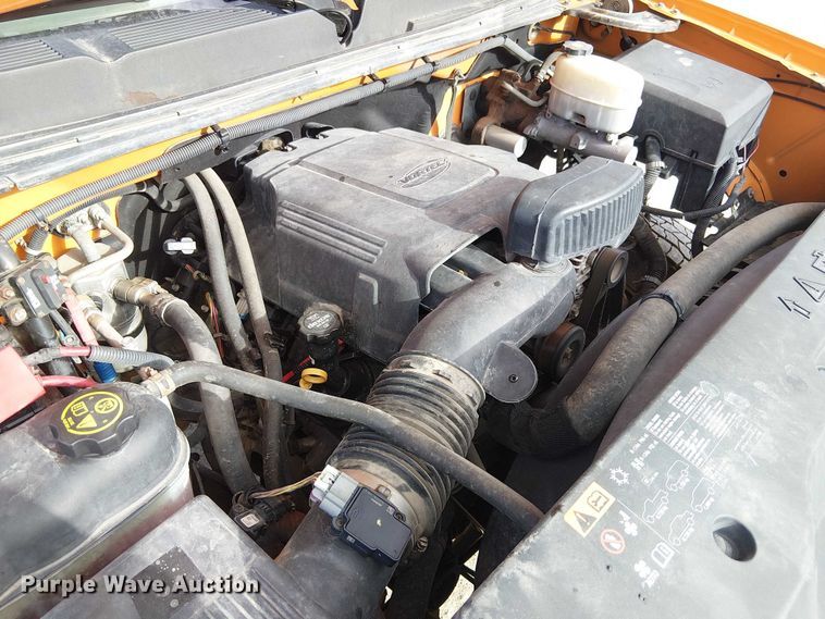 image for item FK0553 2013 Chevrolet Silverado 3500HD utility bed pickup truck