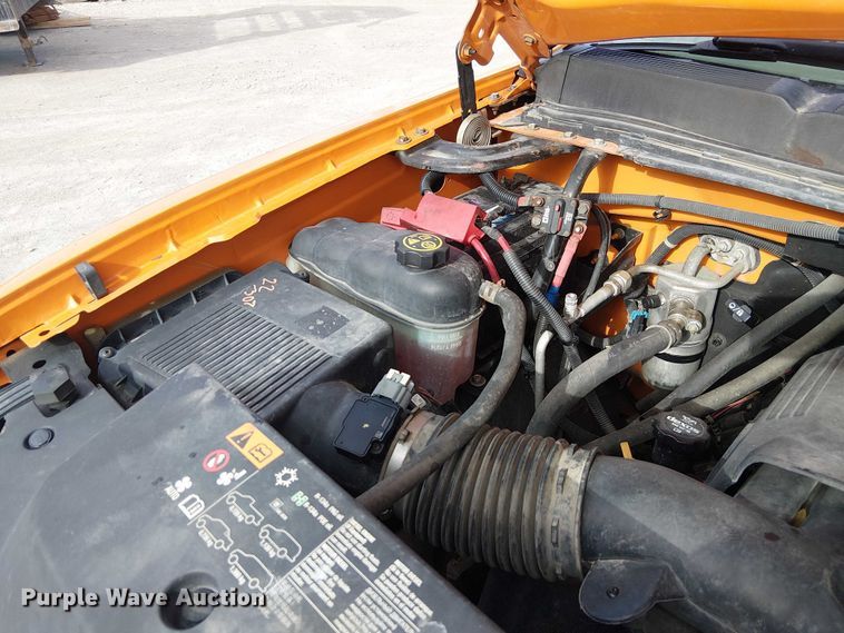 image for item FK0553 2013 Chevrolet Silverado 3500HD utility bed pickup truck