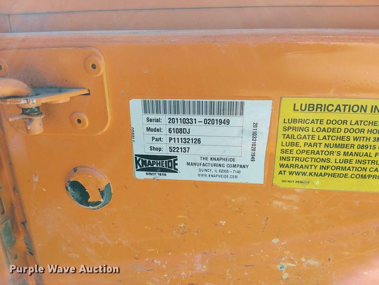 image for item FK0554 2011 GMC  Sierra 3500HD utility bed pickup truck