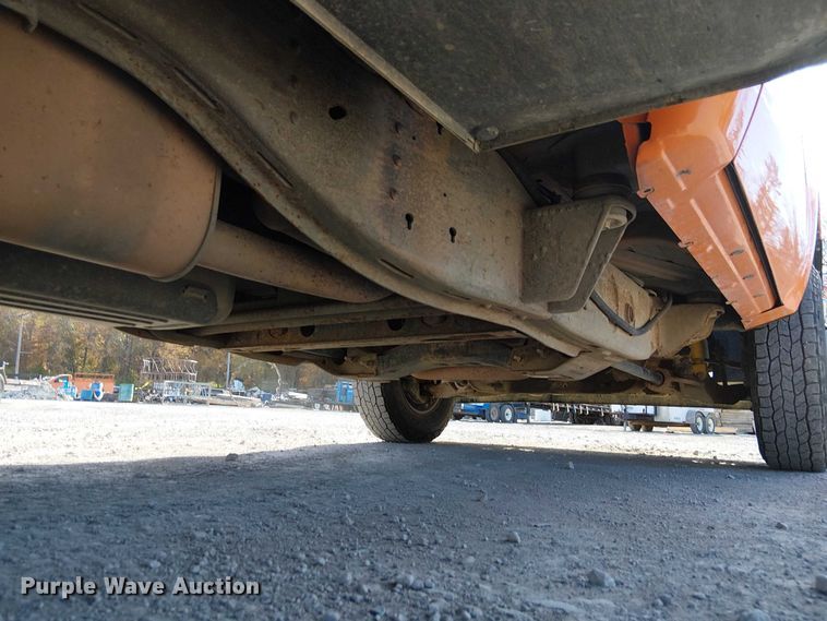 image for item FK0554 2011 GMC  Sierra 3500HD utility bed pickup truck