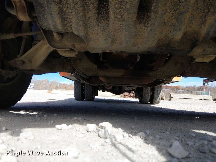 image for item FK0554 2011 GMC  Sierra 3500HD utility bed pickup truck